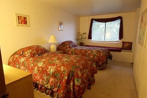 호텔 Halana Hale Vacation Rental 볼케이노